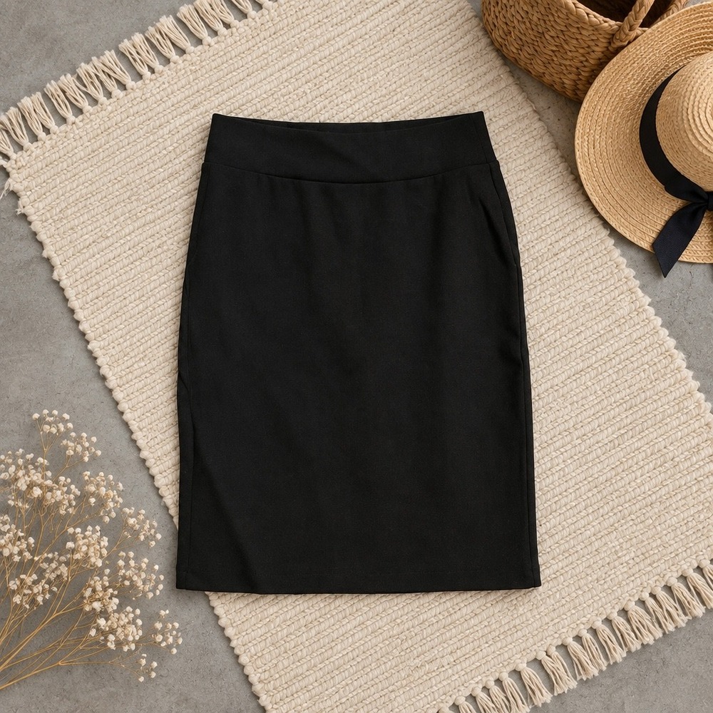 Fishers Finery RTW Womens Black Stretch Knit Pencil Skirt Small Back Slit Office